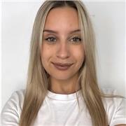 Profesora de lengua desde primaria hasta 4 de ESO